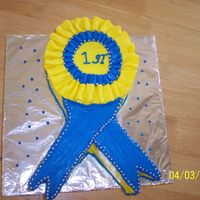 "first Prize" White cake, buttercream with fondant