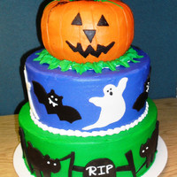 Halloween 3 Tier 3 tier with buttercream frosting and fontant decorations