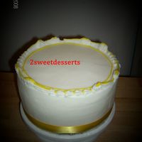 Yellowwhite.jpg dummy with butter cream and ribbon accent