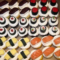 Sushi Mini Cupcakes Fondant sushi on minis.