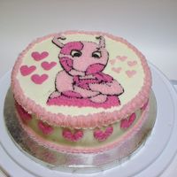 Uniqua - Backyardigan's Again another great idea I got from cakes on CC. I did pink hearts along the outside to go with the pick theme. Had alot of trouble with...