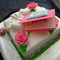 Stamping Up! My best friend loves Stamping up and makes all of her cards using the stamps so I thought it would be fun to make her cake with that theme...