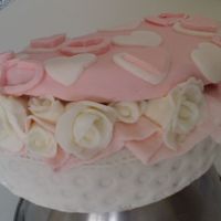 Flowers In A Box my first decorated cake ever, it was fun and I must tell you - this website gave me so many ideas! I just could not stop admiring cakes...