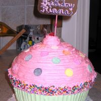 Giant Cupcake 