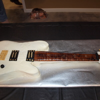 Guitar Cake 