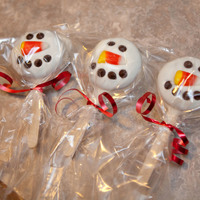 Snowman Pops Made with Oreo Cakesters, White Chocolate, Candy Corn & Mini Morselsgot the idea off of a blog I follow