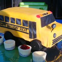 School Bus School bus cake for my father's 60th birthday. Celebrated his current career as school bus driver, along with his first career of...