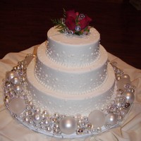 Bubbles Or Bulbs? Wedding Cake A Wedding cake inspired by Martha's bubble cake. Instead of MS's hand blown sugar balls, I used various sizes of white, pearlized...
