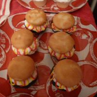 Hamburger Cupcakes Here are some hamburger cupcakes I did to go with a grill cake and other cookout themed goodies for my husband for Father's Day. I...