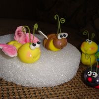 Animalitos Realizados en pasta de goma.