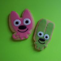 Hoops & Yoyo Made these for the girls at work. Sugar Cookie with Toba's glaze