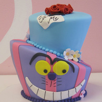 2 Tier Alice In Wonderland Topsy Turvy 