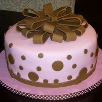 Polka Dot Birthday 12" Chocolate with PB Cookie, PB SMBC, and Chocolate SMBC. Is that not the saddest bow you ever did see? My first loopy bow....