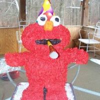 Elmo Elmo party again, this time I have learned more about stacking cakes