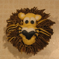 Lion Cupcakes Lion cupcakes at DD request