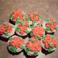 Drop Flower Cupcakes These are some cupcakes I made for a cousin.