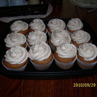 Spice Cupcakes Spice cake with a pumpkin spice buttercream