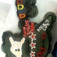 Guitar Hero Cupcake Cake 