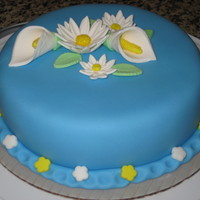 Fondant And Flowers Cake from my Fondant and Gumpaste class.