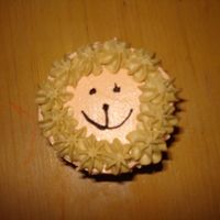 "daniel & The Lion's Den" Lion Cupcake This was made a great rush on a Sunday morning before church. The class was studying Daniel & the Lion's Den, so we thought Lion...