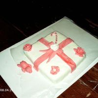 Marshmallow Fondant Cake This was a leftover 8" cake from a castle project. I made a marshmallow fondant for the first time to play with, and this is the...