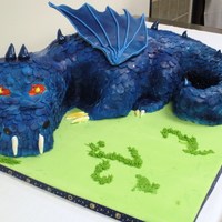Dragon Cake Dragon Cake, white, chocolate and pumpkin cake. Thanks to Chyana66 and Lollabrickada for your tips!