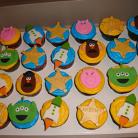 Toy Story 3 Cupcakes Fondant toppers on buttercream icing