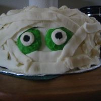 I Want My Mummy Chocolate cake with buttercream frosting.