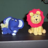 Lion & Elefant i made this for a baby shower.....