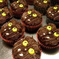 Werewolf Cupcakes These little chocolate monsters are vegan cupcakes decorated for Halloween to look like little werewolves. Enjoy!