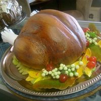 Turkey Cake Eat your vegetable! Made from Buttercreme Fondant