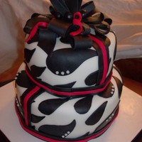 30Th Birthday Cake 8" chocolate/choc pudding & 6" white/vanilla pudding tiers, decorated in fondant.