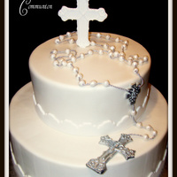 First Holy Communion I was asked to replicate the rosary beads that belonged to the grandmother of the little boy who this cake was for. She has passed away &...