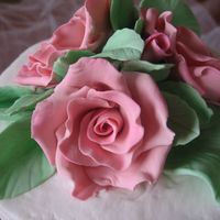 Gumpaste Roses Just learning to do roses.