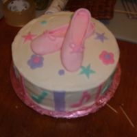 Recital Cake This was a cake that was ordered after they saw my first ballet cake. Thehy loved it.Thank you for looking