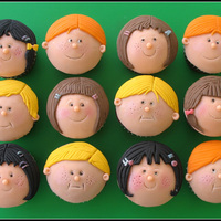 Nauty Kids Cupcakes Learned from book - planet cake