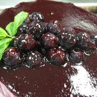 Mousse Cake Cassis frozen mousse cake