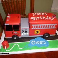 Firetruck My first 3d vehicle! Inspired by all the great cakes on CC.