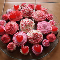 Valentine's Day Cupcakes Some cupcakes I made for Valentine's Day - white and chocolate cupcakes with Buttercream Dream