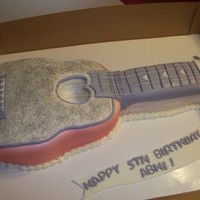 Taylor Swift Guitar This was suppose to look like Taylor swifts guitar, which is very sparkley.