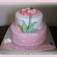 Baby Girls 10" & 7", WASC w/chocolate b.c. made for a Twin baby shower. Gumpaste babies using baby mold, thanks to lea74 for inspiration...