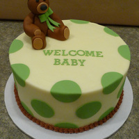 042510 Baby Shower frosted in buttercream, fondant circles and bear