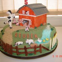 Barnyard Birthday Cake 