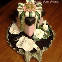 Mon Amour This is my first fondant covered gift box with a lid and Sugarshack bow, tassle...ect I made everything and then remade it till I was happy...