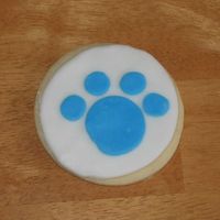 Blues Clues Paw Print Cookie NFSC with rolled buttercream decorations. made to go along with blues clues cake.