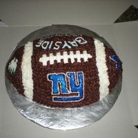 Fantasy Football Cake I made this last minute cake for my bf who was going to his fantasy football draft. He is a Giants fan and asked that the one side have the...
