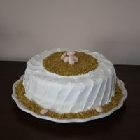 Pistachio Cake 