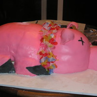 Pig A family was having a pig roast for their 5th Wedding anniversary! Icing is rolled buttercream - and his name is Wilbur. Thanks for looking...