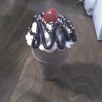Ice Cream Cupcake 