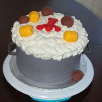 Crawfish Pot This cake was made for a crawfish boil. Lots ideas from cc! Red Velvet with buttercreme icing. Fondant handles, corn, potatoes, and...